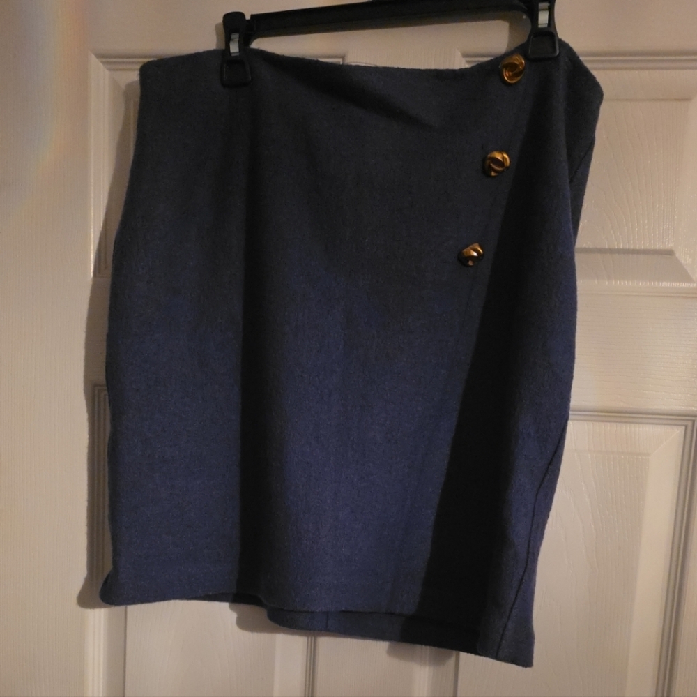 Donna Karan Skirt 14
